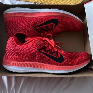 Women’s Nike Zoom Winflo 5